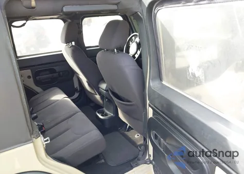 2017 Jeep Wrangler Unlimited Sport 4X4 from USA, damaged, VIN 1C4BJWDG8HL735996